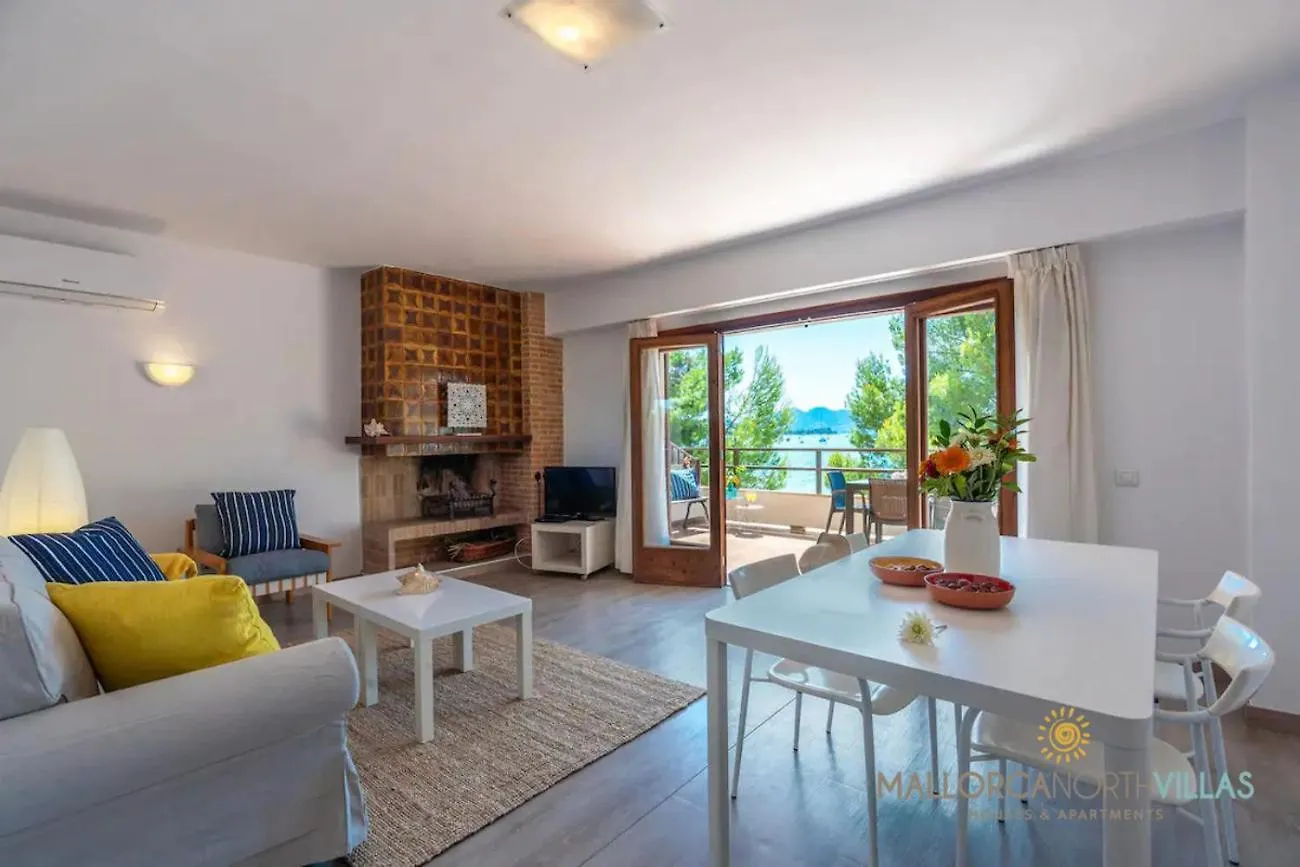Apartment Apartamento Voramar I First Line Pine Walk Port de Pollenca