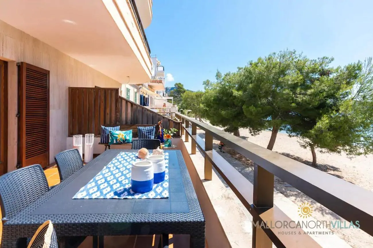 Apartamento Voramar I First Line Pine Walk Port de Pollenca Spain