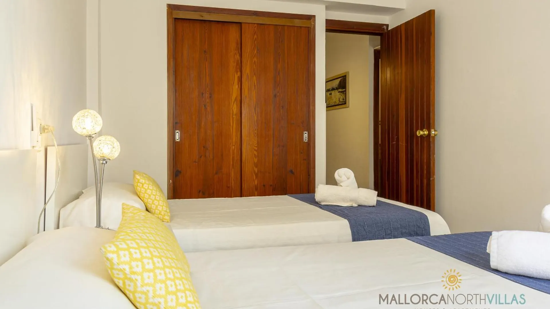 Apartamento Voramar I First Line Pine Walk Port de Pollenca Apartment