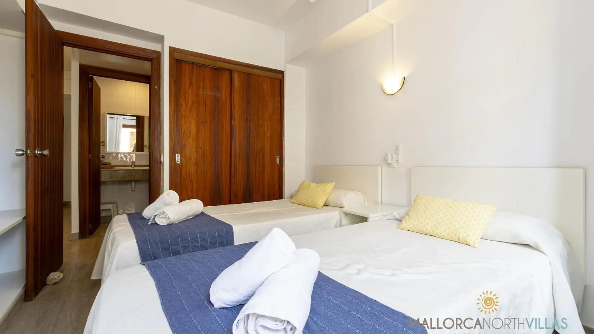 Apartamento Voramar I First Line Pine Walk Port de Pollença